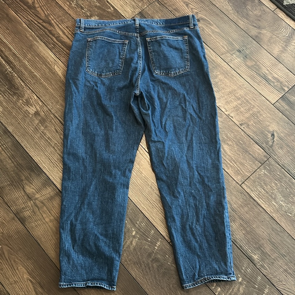 Abercrombie & Fitch The Mom High Rise Dark Denim Jeans - Picture 3 of 7